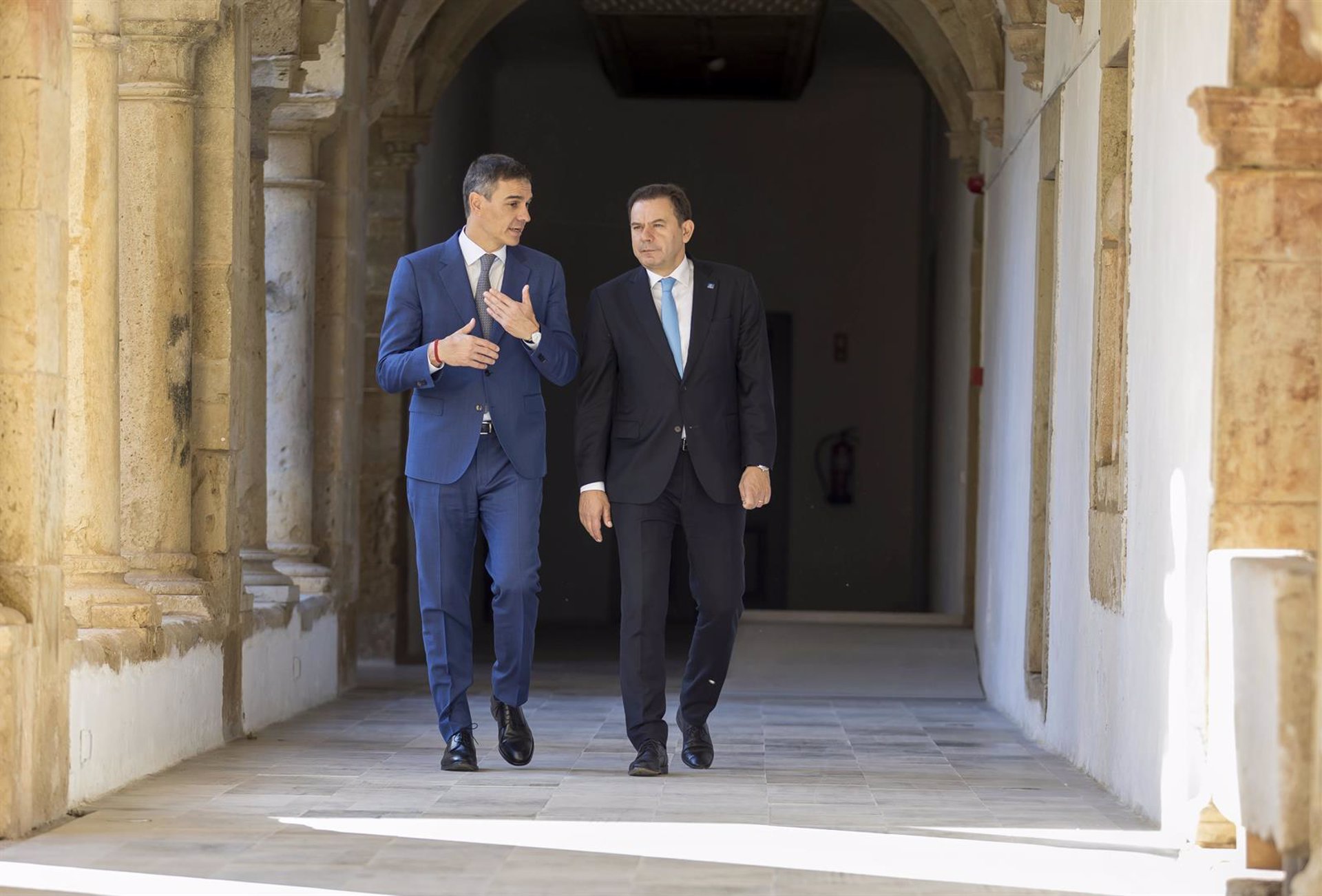 Sánchez defiende el rescate de Air Europa tras ser preguntado sobre si se vio con Aldama