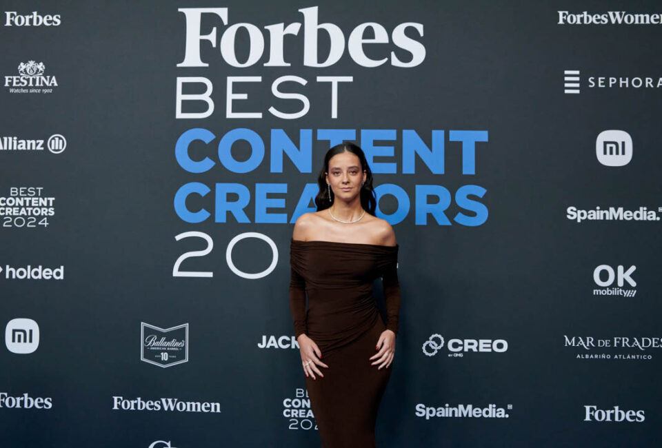 Fotogalería | Las mejores imágenes de la alfombra azul de los Forbes Best Content Creators 2024