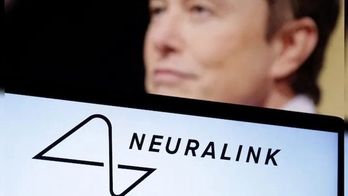 La empresa de Elon Musk,  Neuralink, instalará dispositivos neurológicos en hasta 30 personas