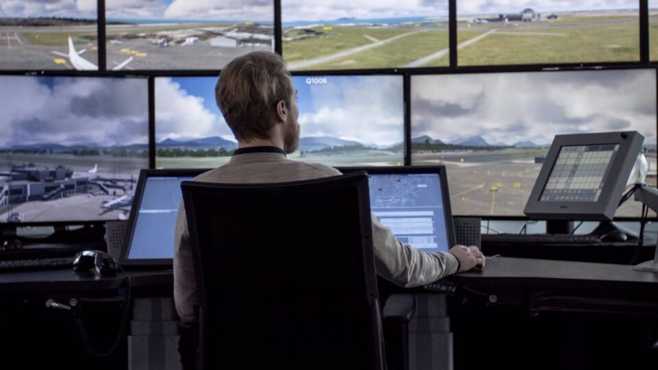 Indra suministrará a Kongsberg sistemas de comunicaciones para 7 aeropuertos más en Noruega