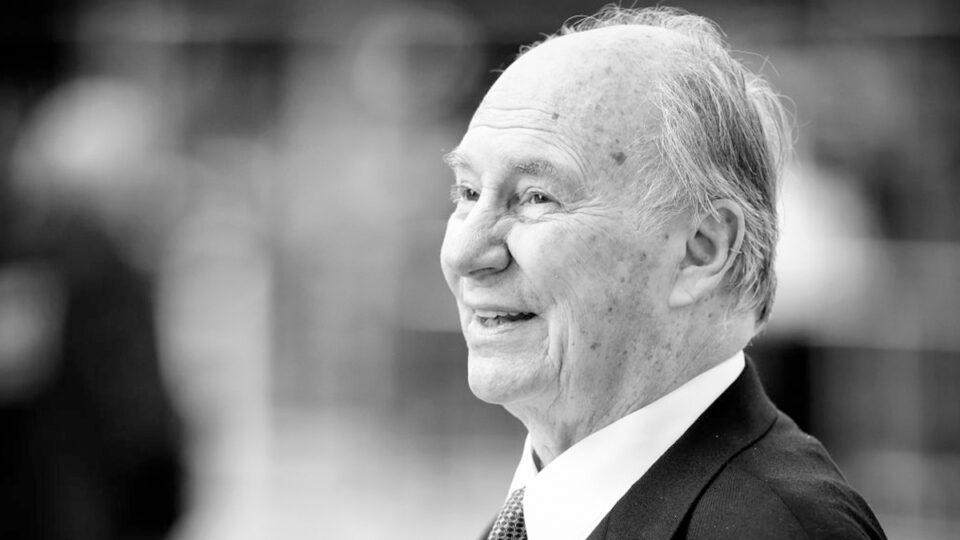 Fallece a los 88 años el Aga Khan IV, líder de los musulmanes ismailíes y filántropo multimillonario