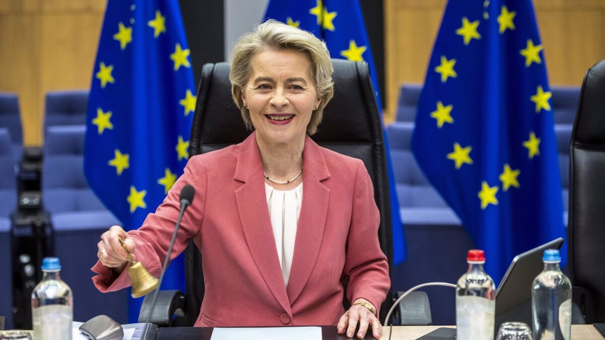 Von der Leyen anuncia 20.000 millones para gigafactorías y espera movilizar hasta 200.000 millones para IA