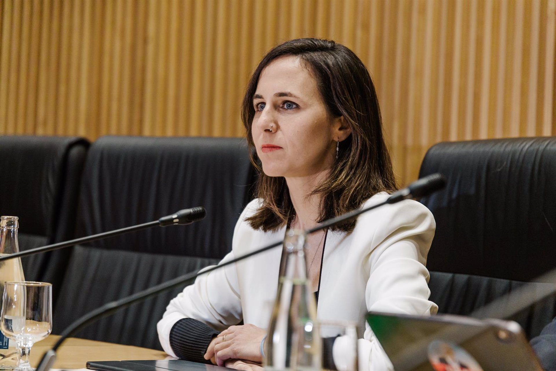 Belarra (Podemos) llama «terroristas climáticos» a Repsol y a su consejero delegado