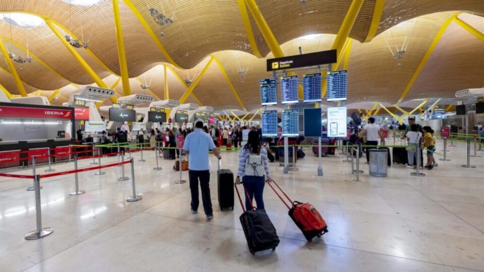 Los aeropuertos internacionales prevén 22.300 millones de pasajeros mundiales dentro de 30 años