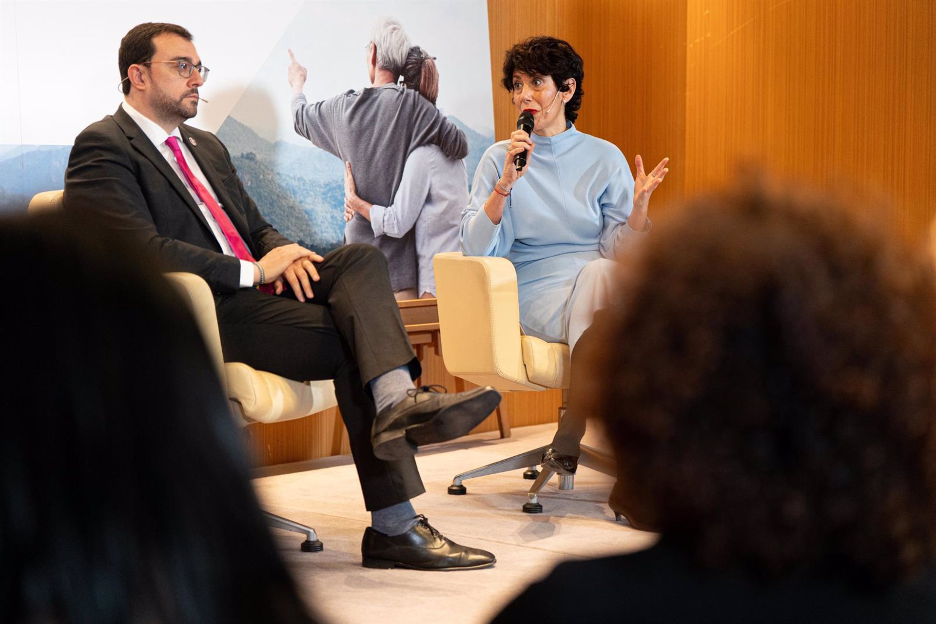 Saiz responde a los «negacionistas» que el sistema de pensiones se está «fortaleciendo día a día»