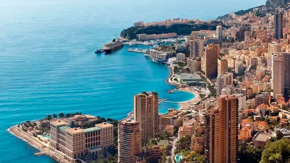 ¿El mejor asiento en el Gran Premio de Mónaco? A bordo de este barco de lujo