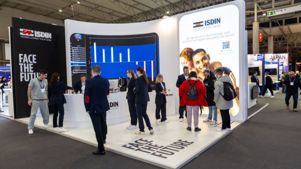 ISDIN participa en el MWC para concienciar a través de la tecnología sobre el cuidado de la piel