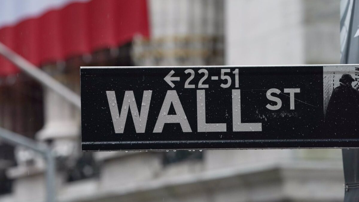 Wall Street ‘borra’ los más de 3 billones de ganancias del ‘efecto Trump’