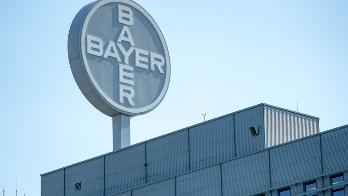 Bayer reduce un 13,2% sus pérdidas en 2024 hasta 2.552 millones y repartirá un dividendo mínimo