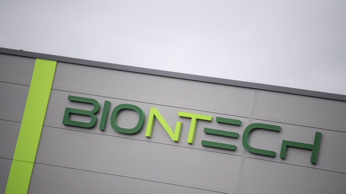 El laboratorio BioNTech pierde 930,3 millones de euros en 2024 frente a beneficios