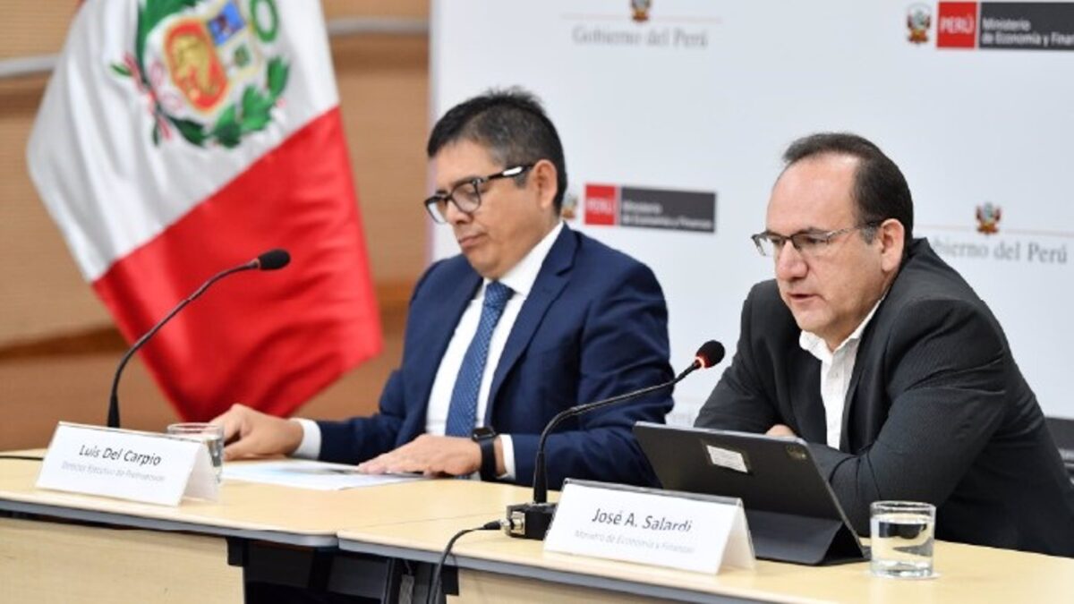 El Gobierno de Perú impulsará inversiones público-privadas por 42.400 millones en los proximos 15 meses