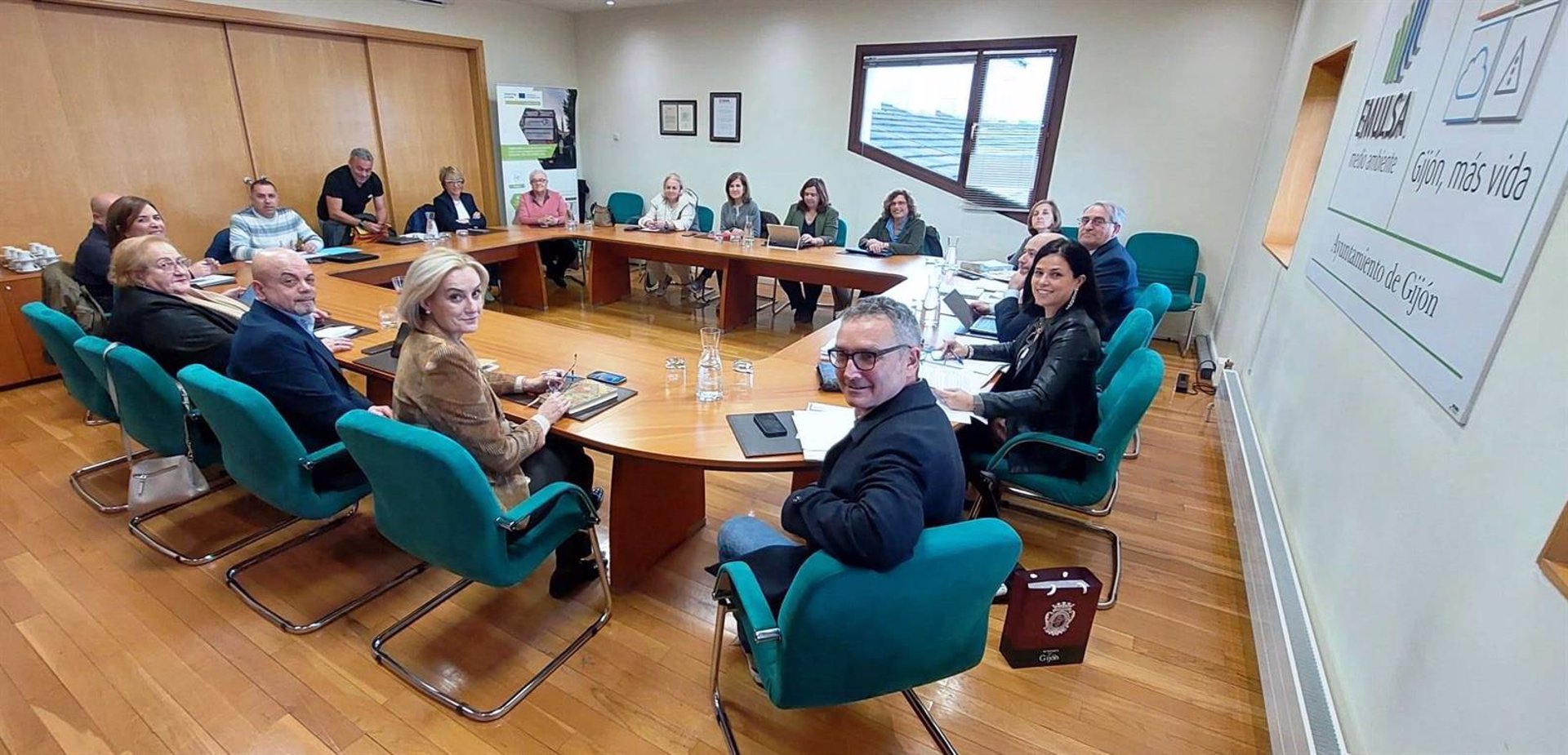 Emulsa presenta un balance de 421.000 euros de beneficio tras 3 años de pérdidas