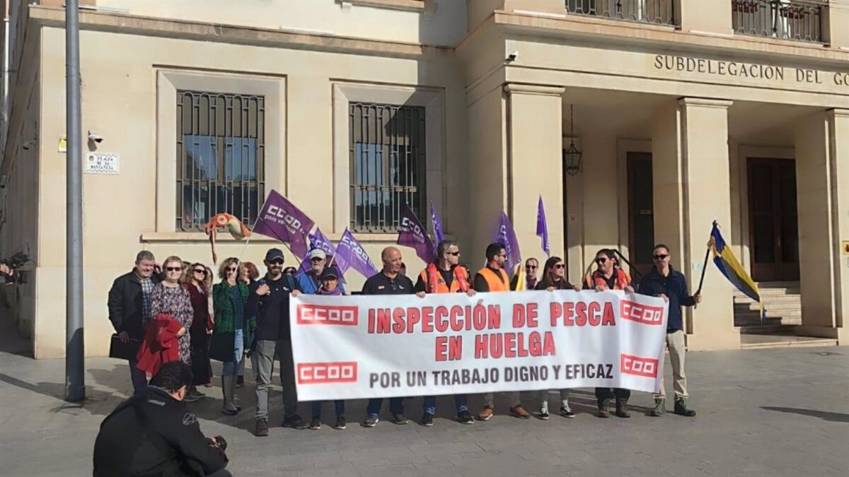 CCOO insta a negociar para poner fin a la huelga de inspectores de pesca tras descargas ilegales de pescado