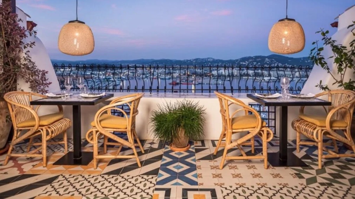 La Torre del Canónigo celebra su 25 aniversario: un cuarto de siglo de historia y exclusividad en Ibiza