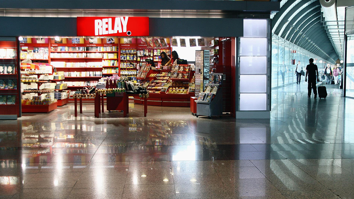 Aena refuerza su negocio comercial: los ingresos alcanzan los 441 millones de euros en el primer trimestre