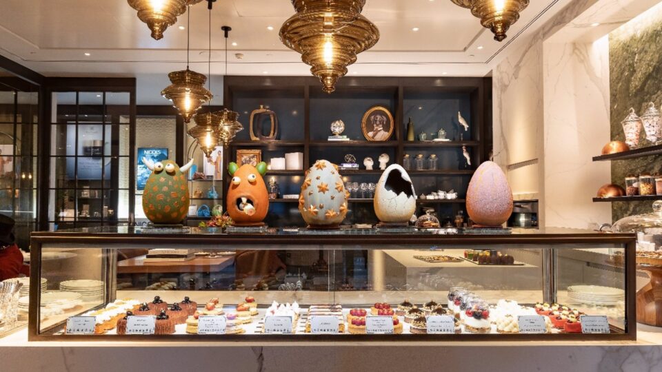 Escapada gastronómica de Semana Santa: menús inspirados en «Alicia en el País de las Maravillas»