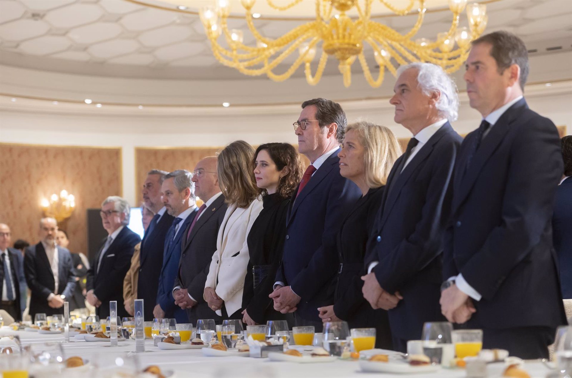 Garamendi (CEOE) y Cuerva (Cepyme) piden que el aumento del gasto en Defensa sea aprobado por el Parlamento