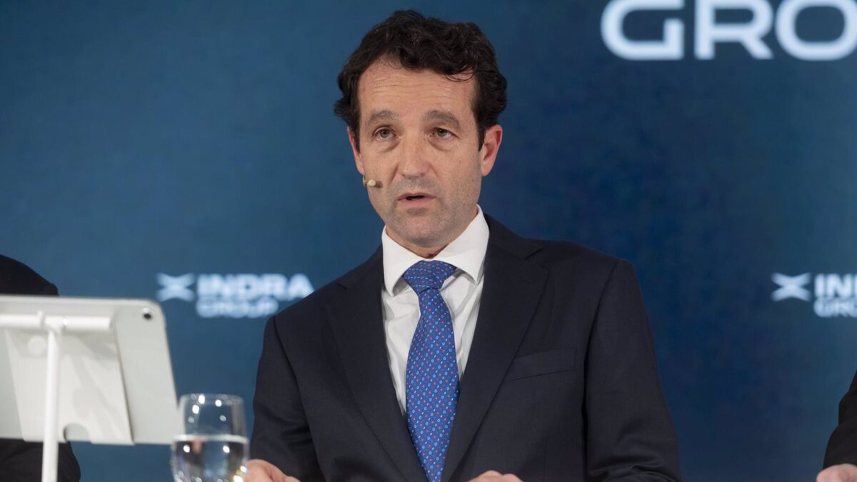 Indra cae casi un 4% en Bolsa tras conocerse que estudia una fusión con Escribano