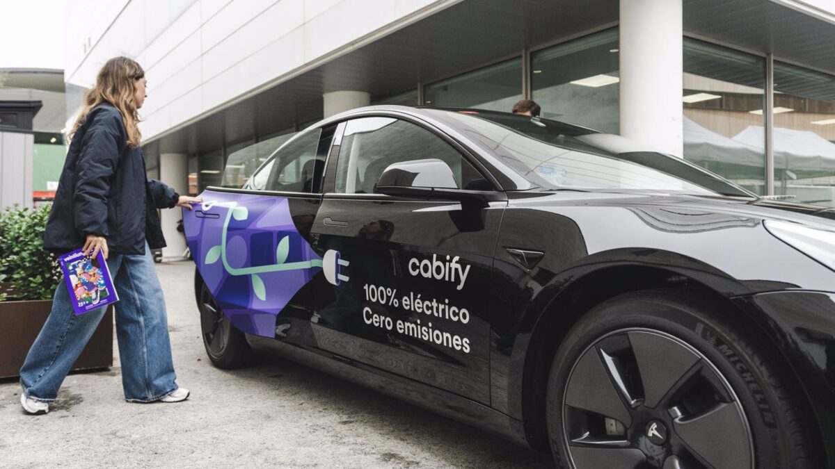 Cabify recibe 8.500 nuevas licencias en Madrid que tendrá que activar de golpe