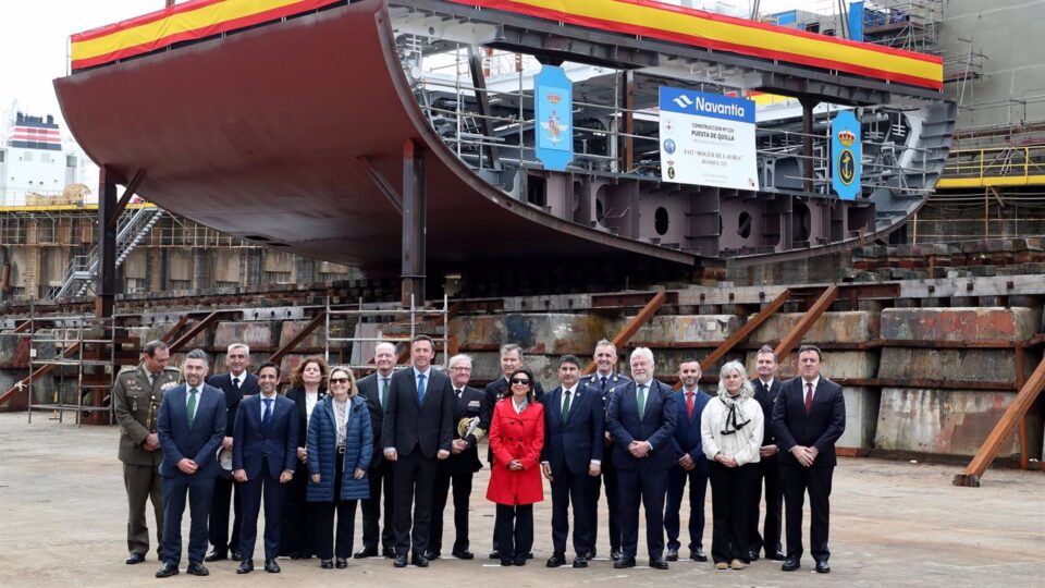 Navantia corta la primera chapa de la F-113 y adelanta el calendario previsto con Defensa