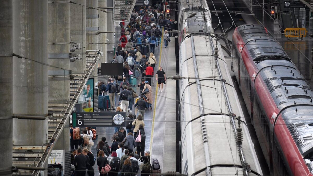 Renfe transportó más de 2,7 millones de viajeros en sus trenes durante Semana Santa, un 4,6% más