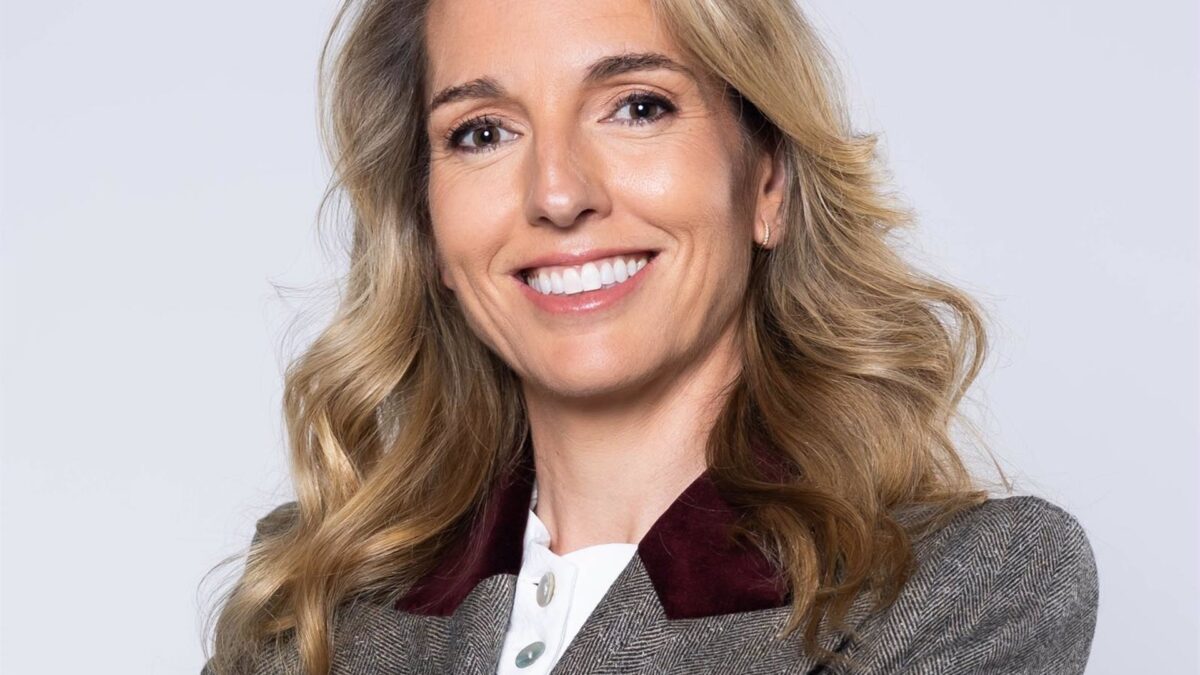 Vontobel ‘ficha’ en Robeco a la española Ana Claver como directora de clientes internacionales