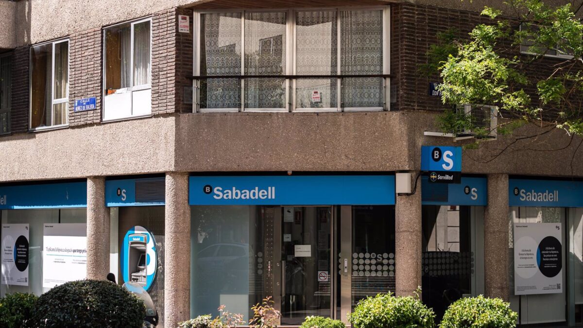 Sabadell ejecuta casi el 75% de su recompra de acciones de 247 millones en cuatro semanas