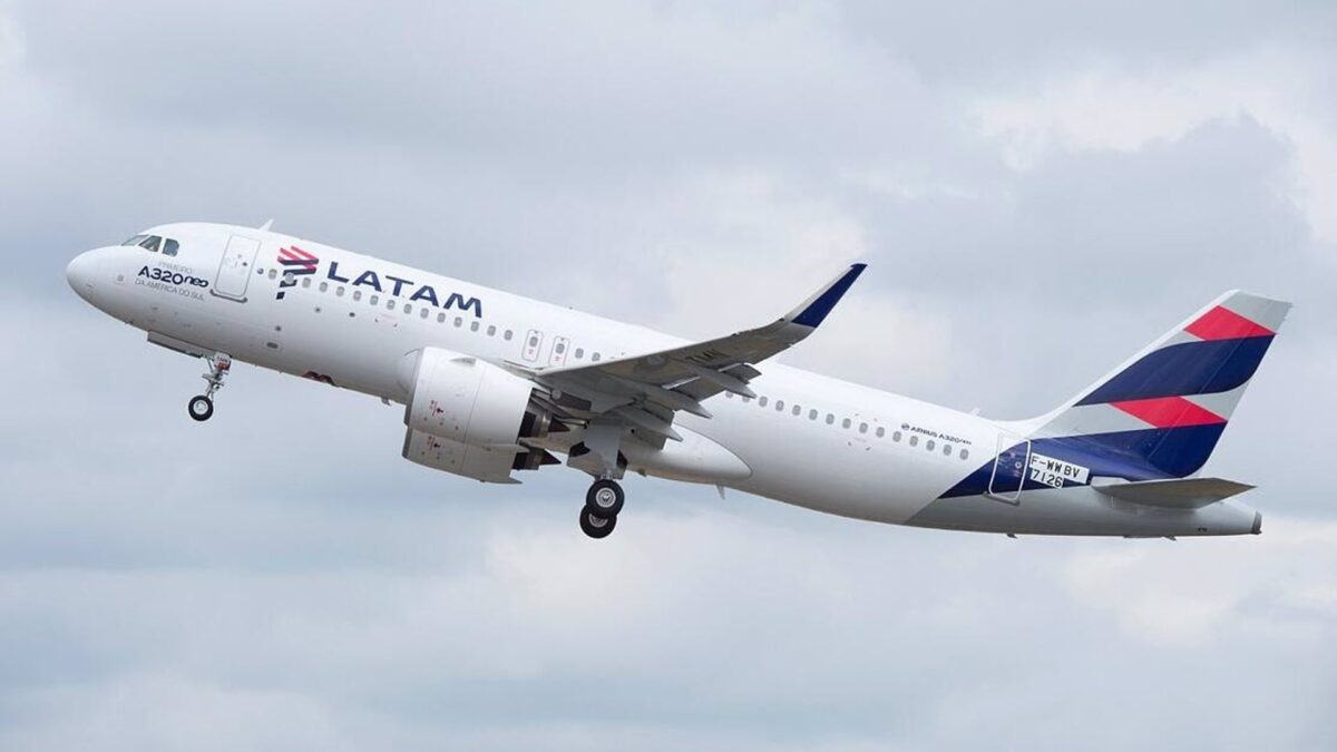 Latam Airlines vuela más de un 3% en Bolsa tras ganar un 37,6% más en el primer trimestre