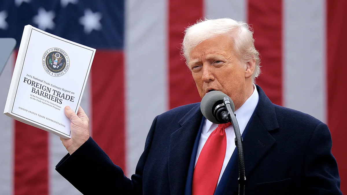 Trump mantendrá los aranceles del 10% indefinidamente, incluso tras acuerdos comerciales