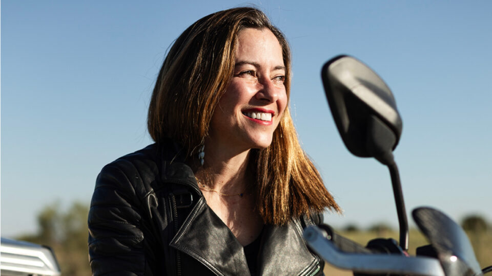 Alicia Sornosa: la aventura de dar la vuelta al mundo en moto en solitario y siendo mujer