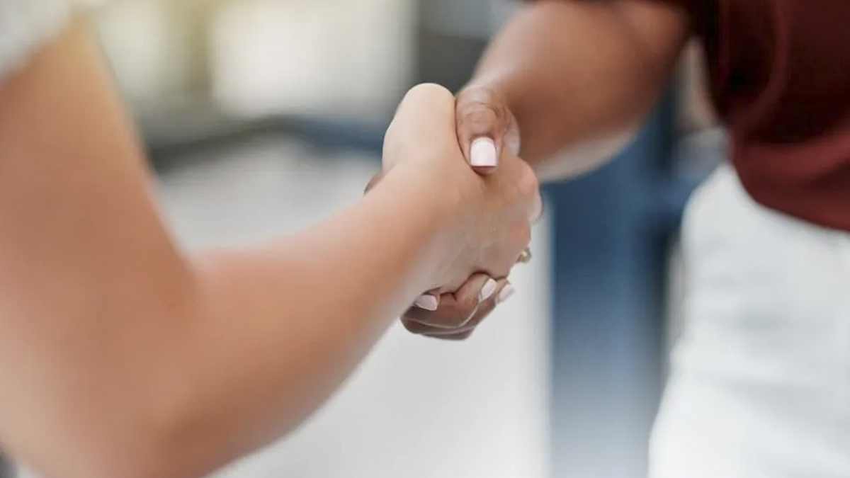 8 maneras en que la Generación Z puede alcanzar a sus superiores y brillar en el trabajo