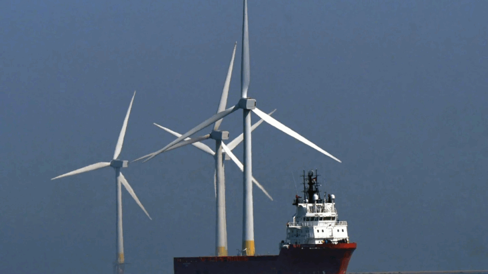 ¿Un respiro para la energía eólica marina? Trump permite la reanudación de un proyecto de 5.000 millones de dólares