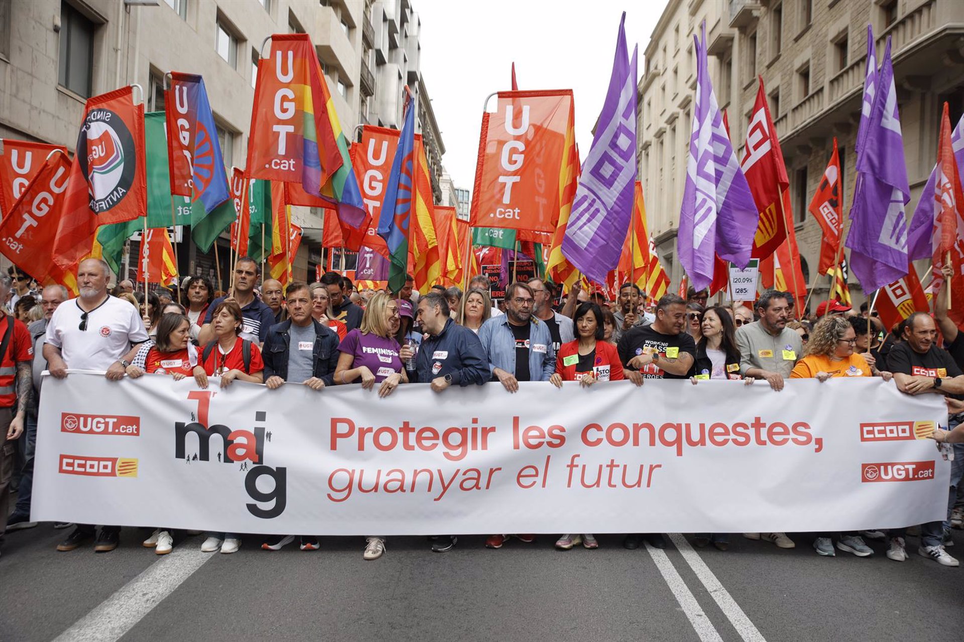 2.200 manifestantes en Cataluña según la Urbana, más de 5.000 según los organizadores