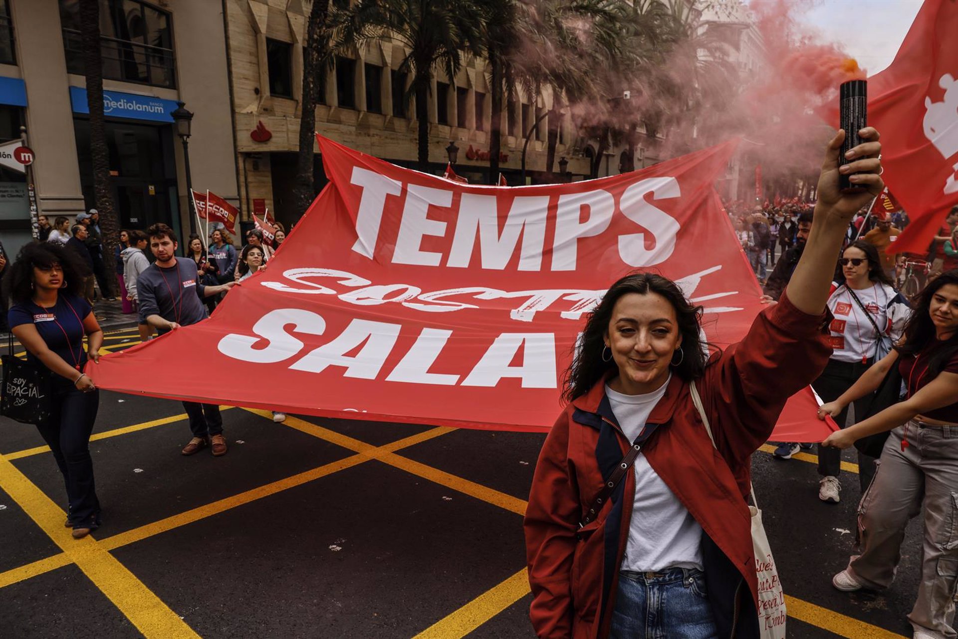 Una marcha en Valencia avisa de que no se va a dar «ni un paso atrás» ante la ultraderecha