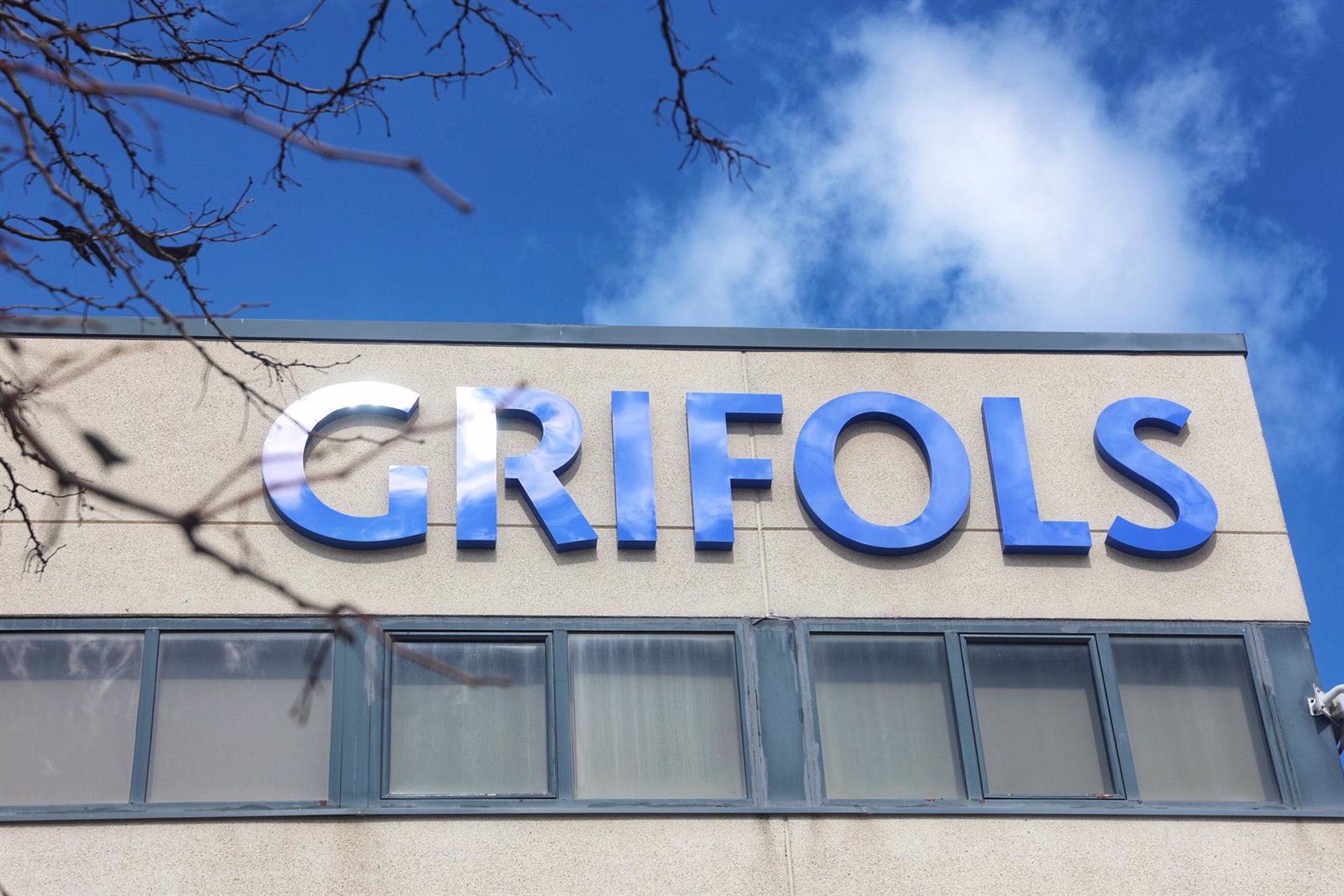Minoritarios de Grifols confían en que la mejora en Bolsa y resultados alejen la posible OPA de Brookfield