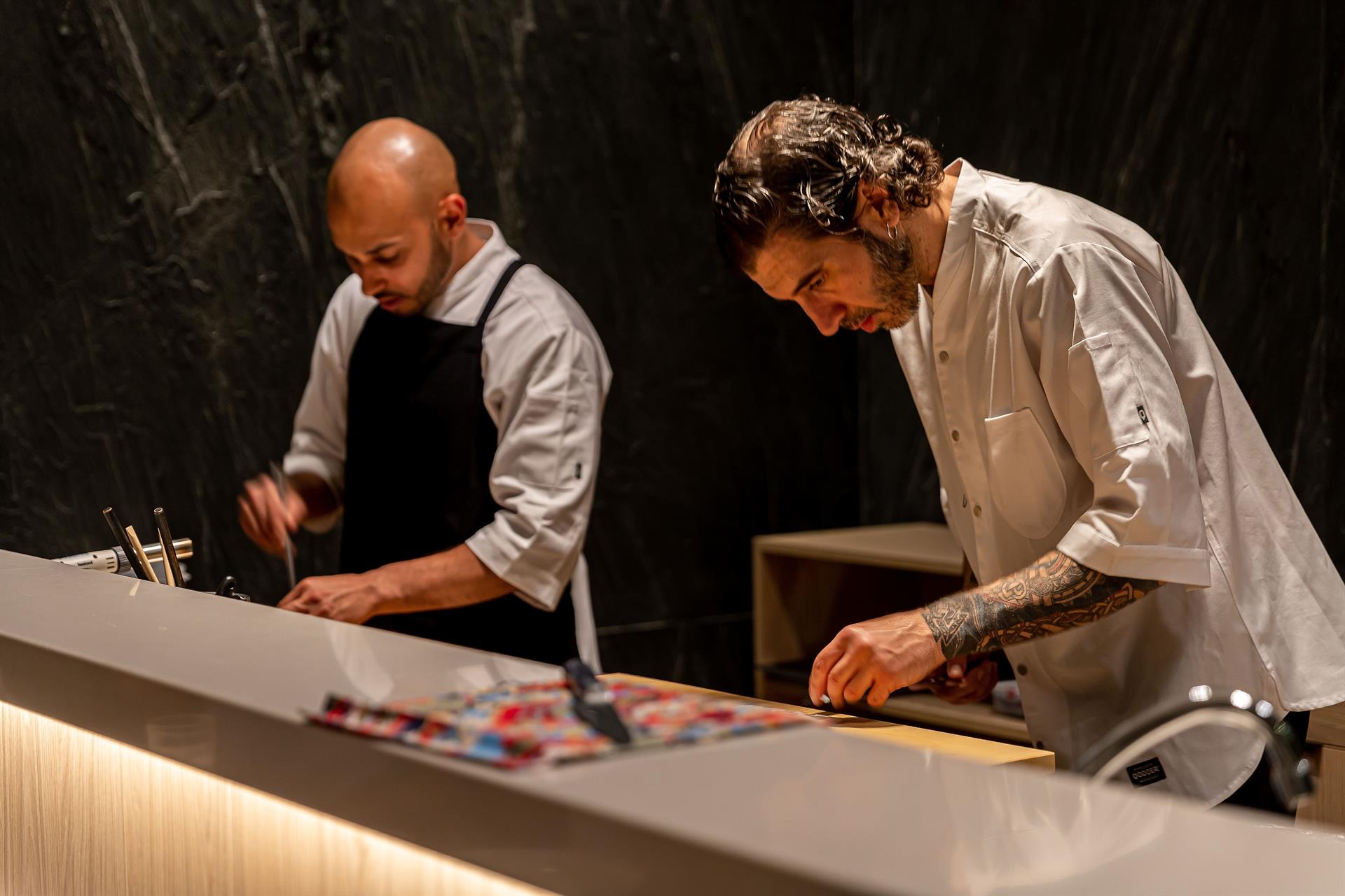 AR Hotels impulsa su oferta gastronómica con el chef Diego Laso y nuevos restaurantes japoneses en Calpe
