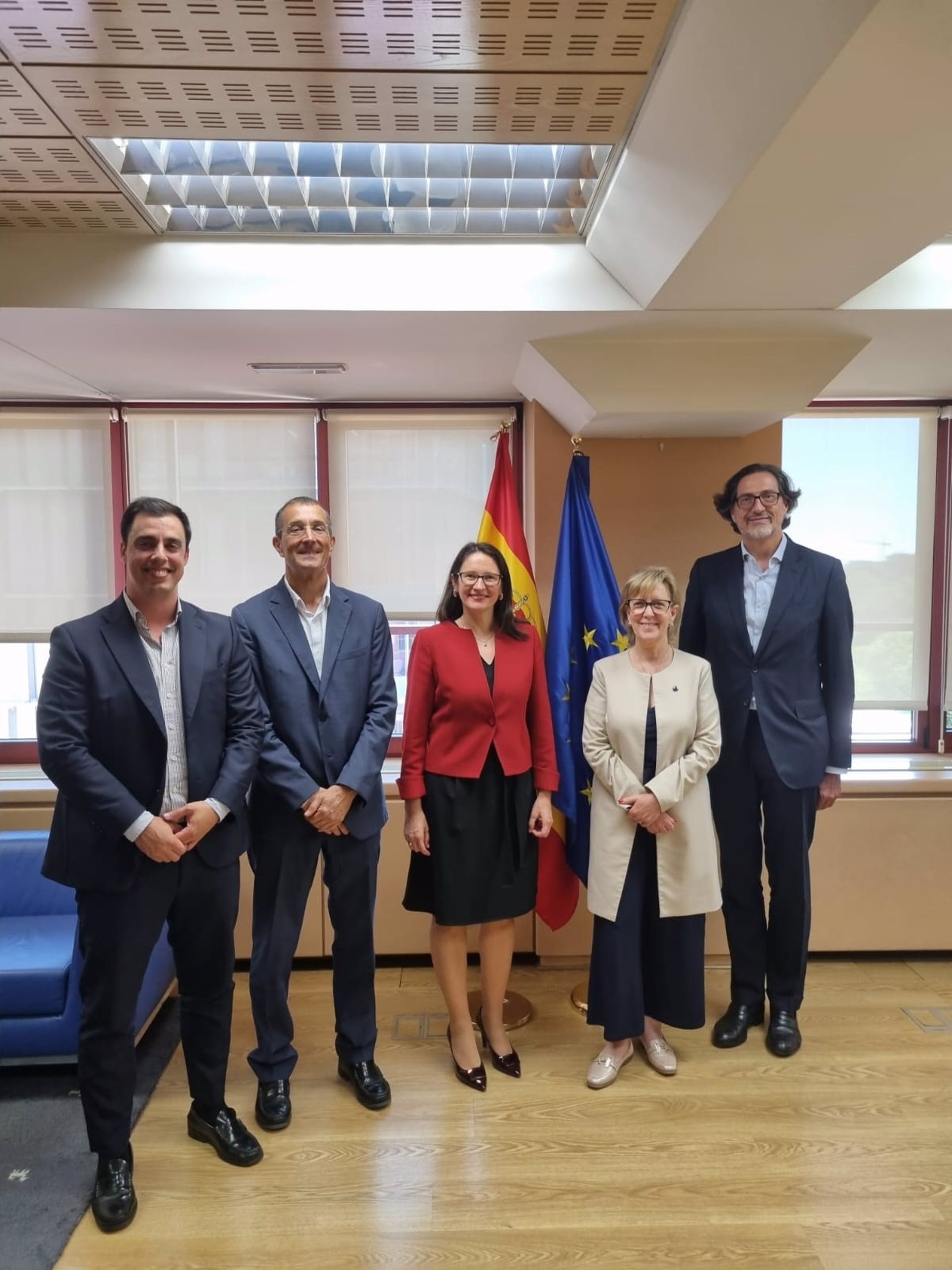 La AEFI traslada a la Comisión Europea sus quejas normativas y supervisoras en el sector ‘fintech’