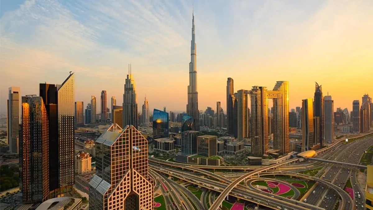 Piscinas entre rascacielos, restaurantes panorámicos y coctelerías de lujo: estos son los lugares más top de Dubái
