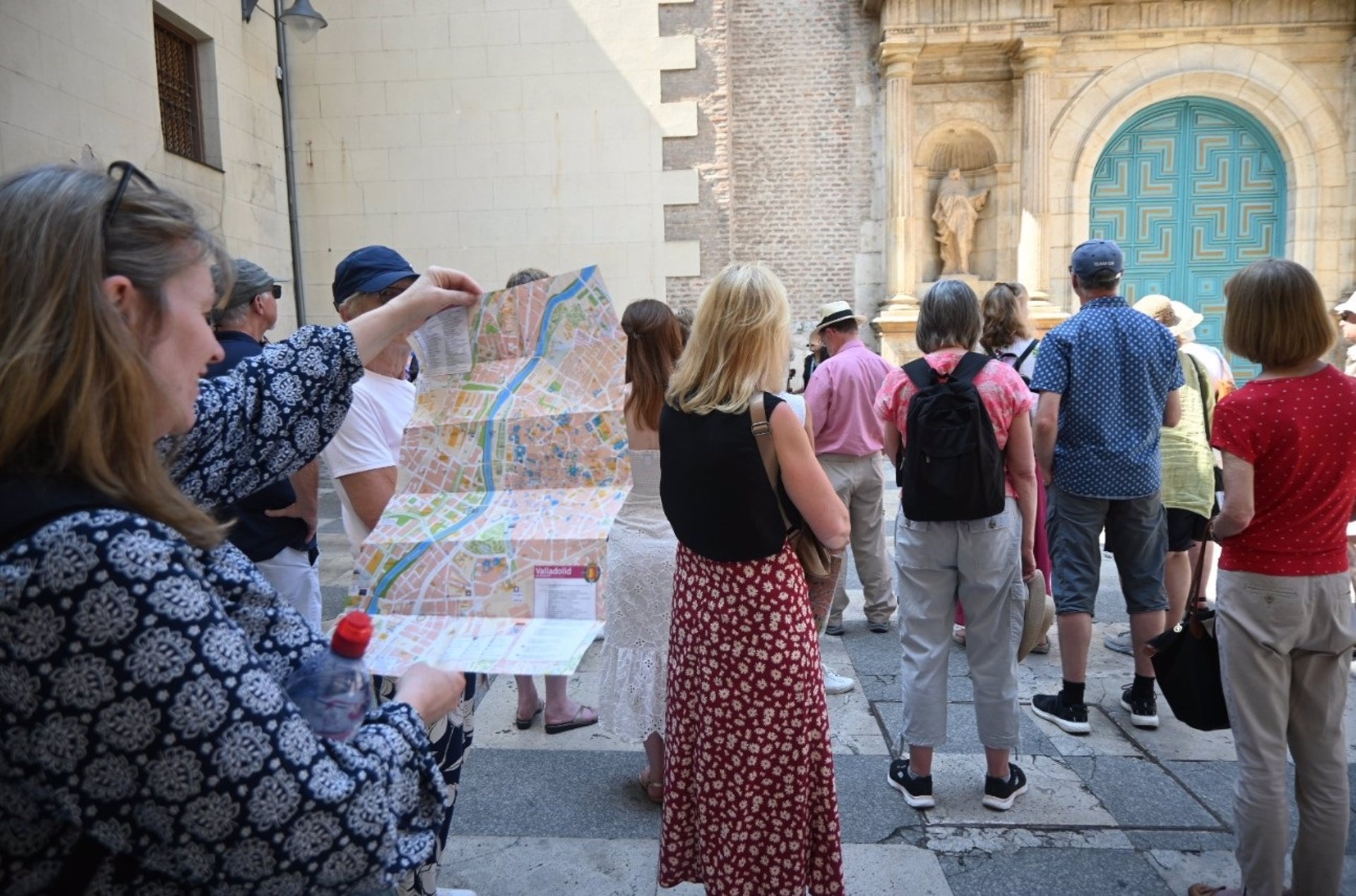 España mantiene su liderazgo turístico en los principales mercados europeos para el verano 2025, según CESAE