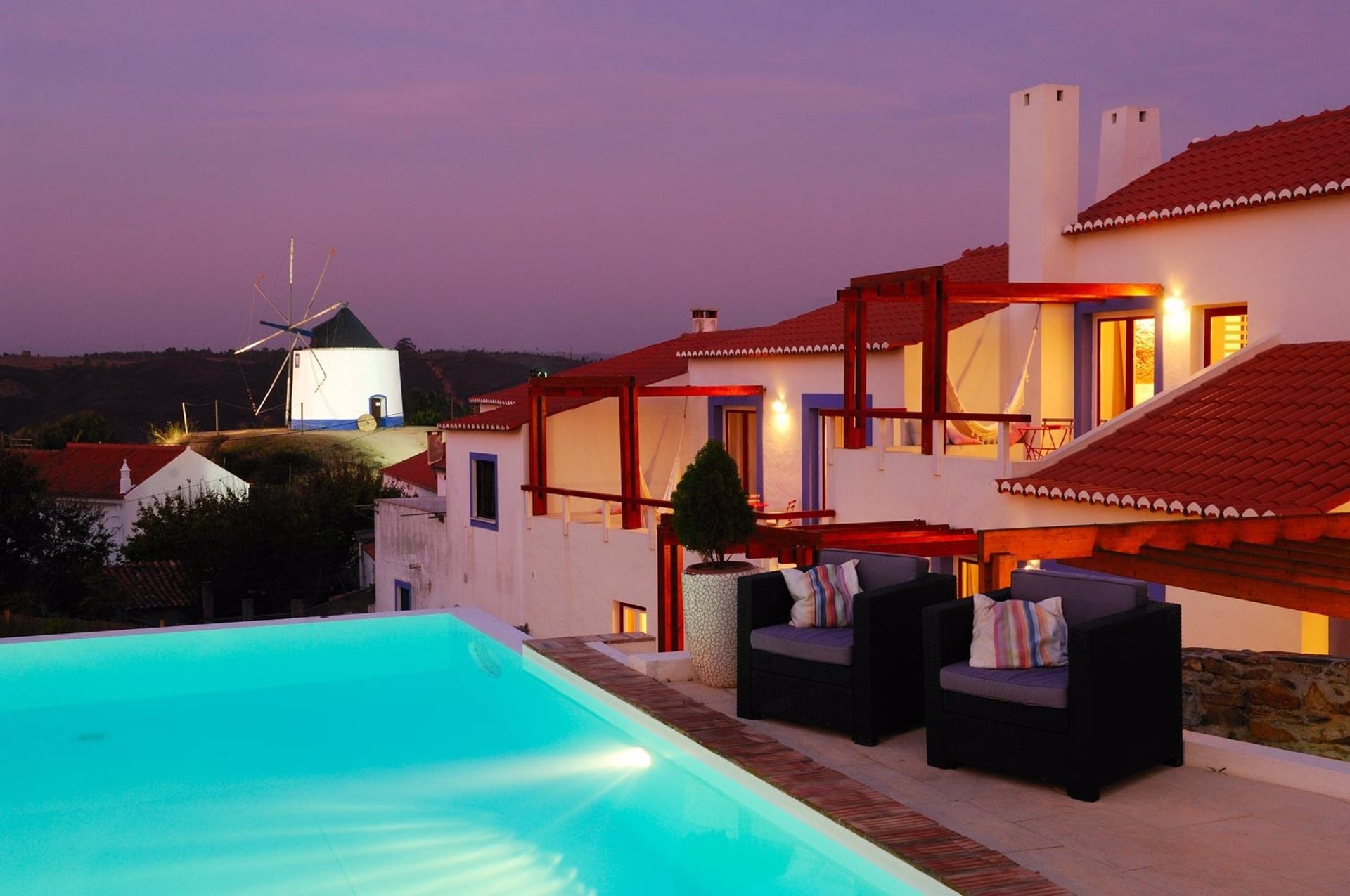 La Mancha portuguesa, dormir con vistas a uno de los molinos del Algarve