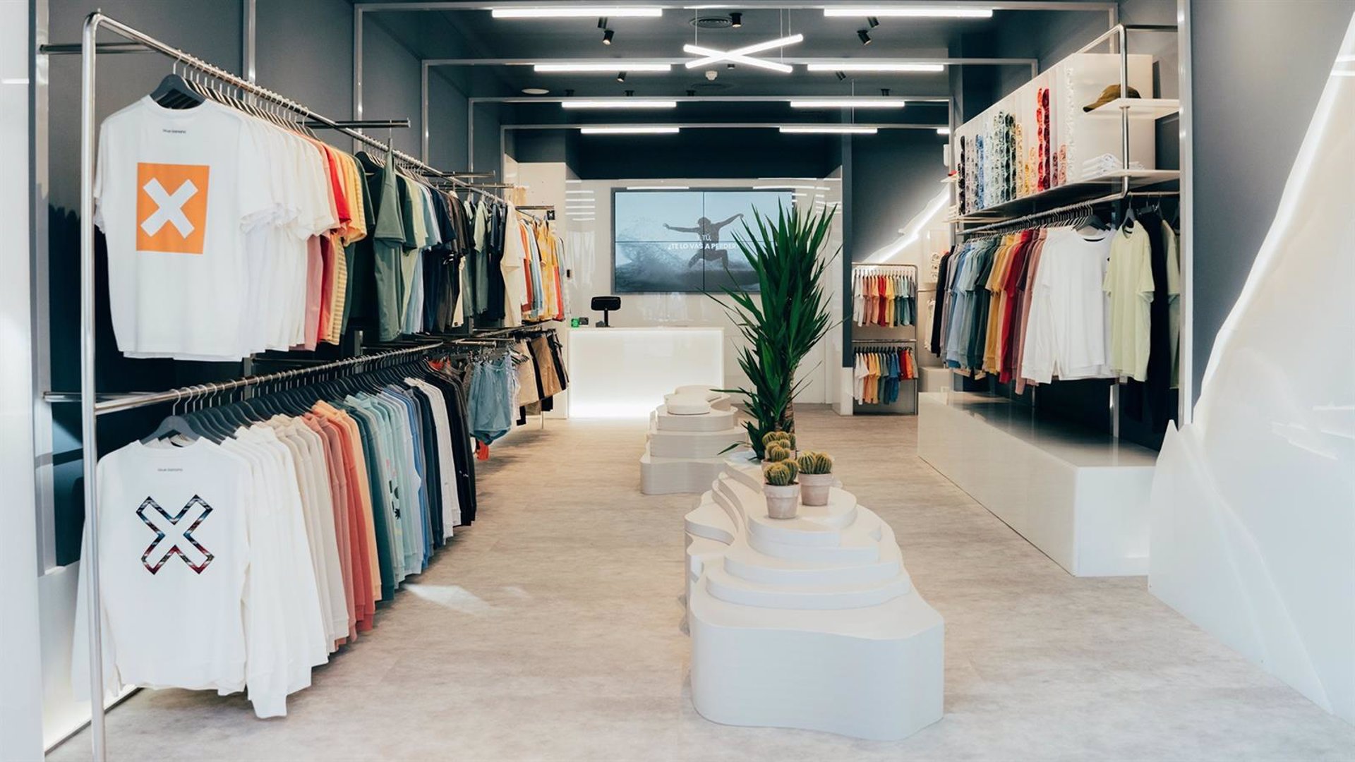 Blue Banana prosigue con su expansión en España con la apertura de su tienda física número 25