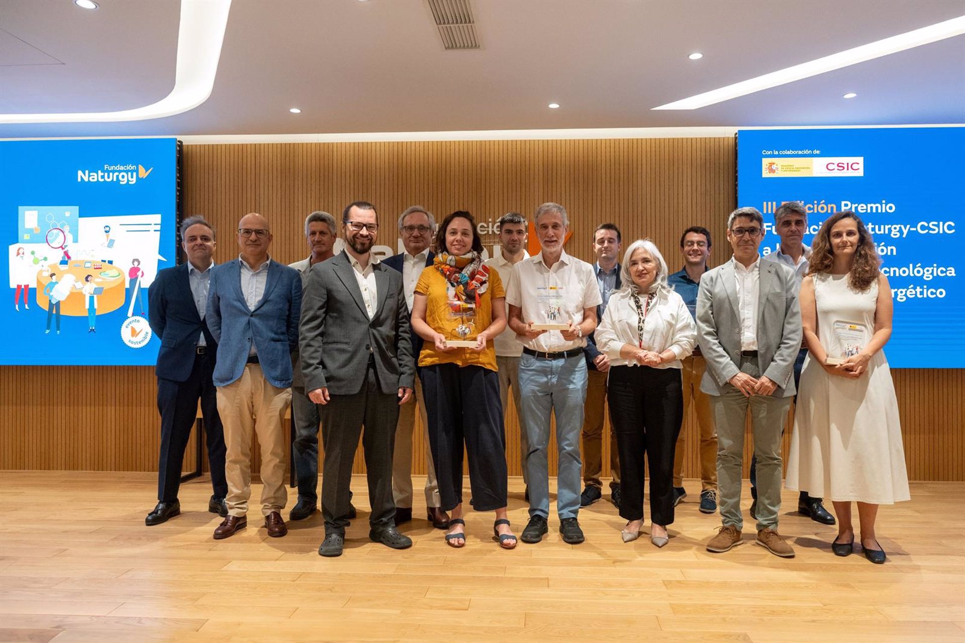 Un proyecto para el desarrollo de una nueva tecnología fotovoltaica obtiene Premio Fundación Naturgy-CSIC