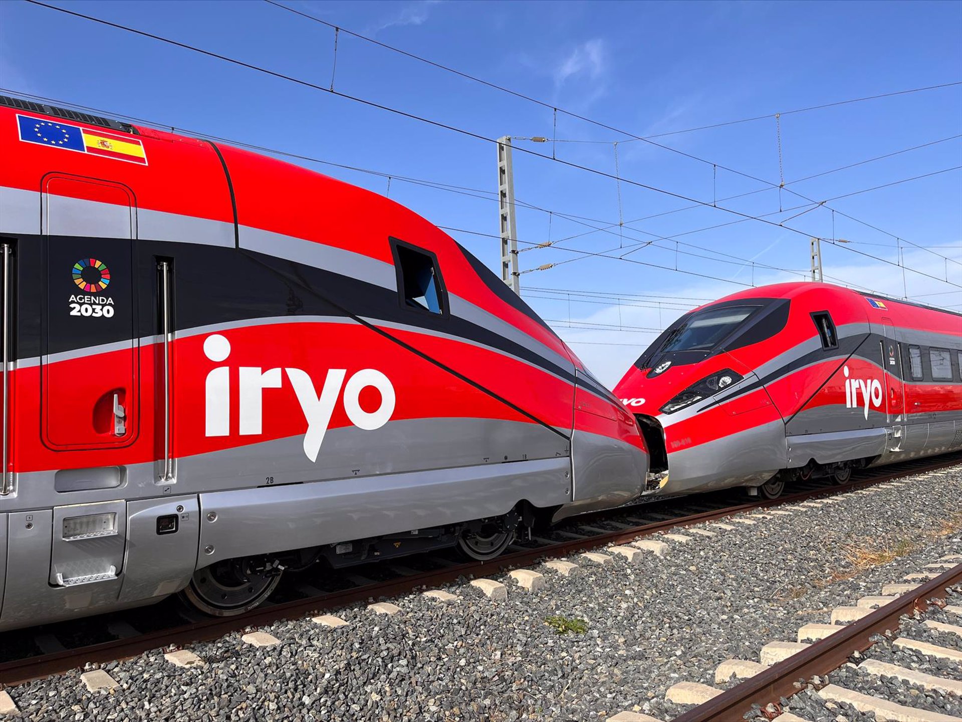Iryo incorpora nuevas conexiones en junio y suma opciones de alojamiento a su oferta