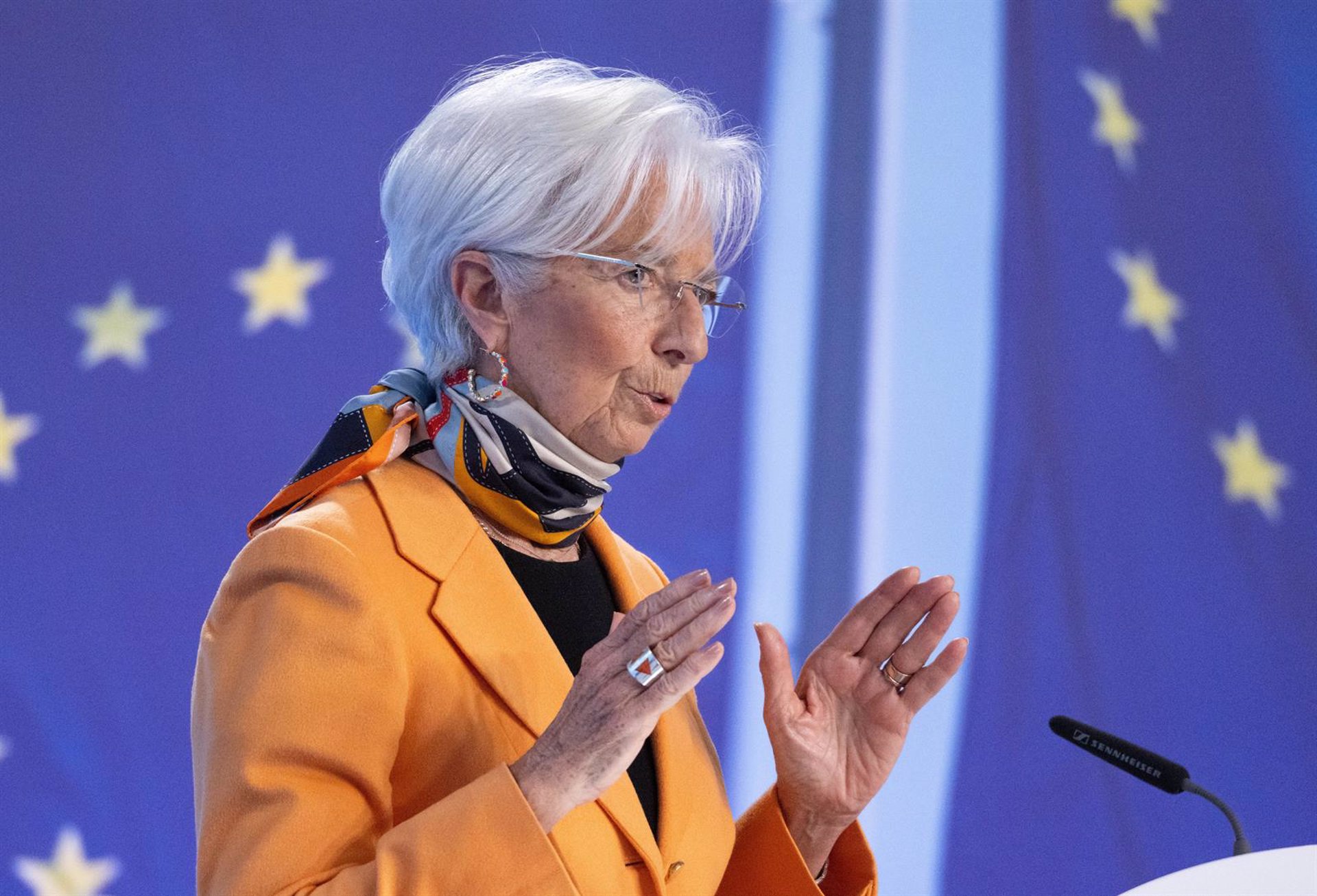 Bank of America muestra su sorpresa por el tono duro de Lagarde, pero insiste que habrá más recortes de tipos
