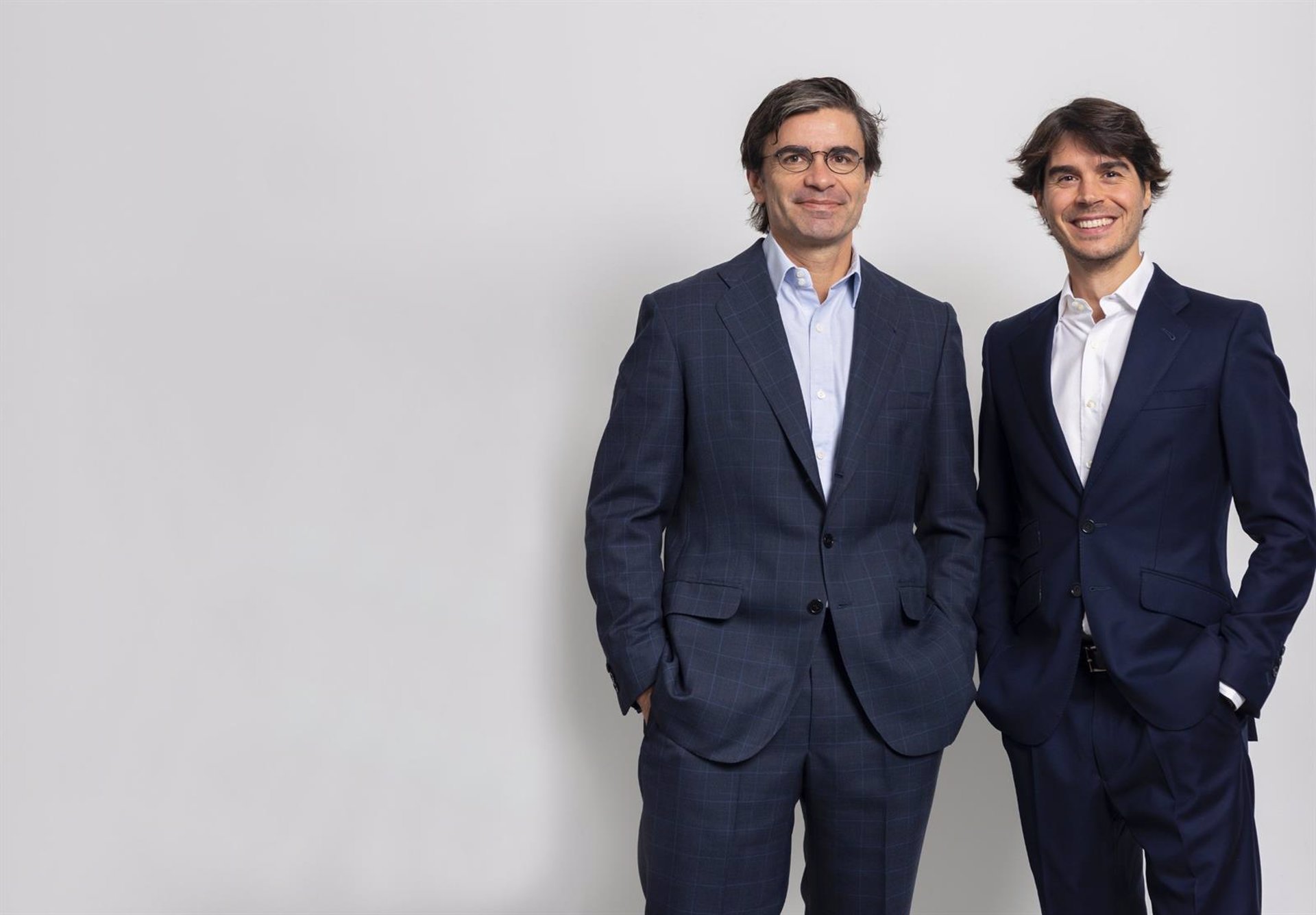 La CNMC aprueba en primera fase la compra del fabricante de toldos Gaviota por Atitlan, Stoneshield y Franama