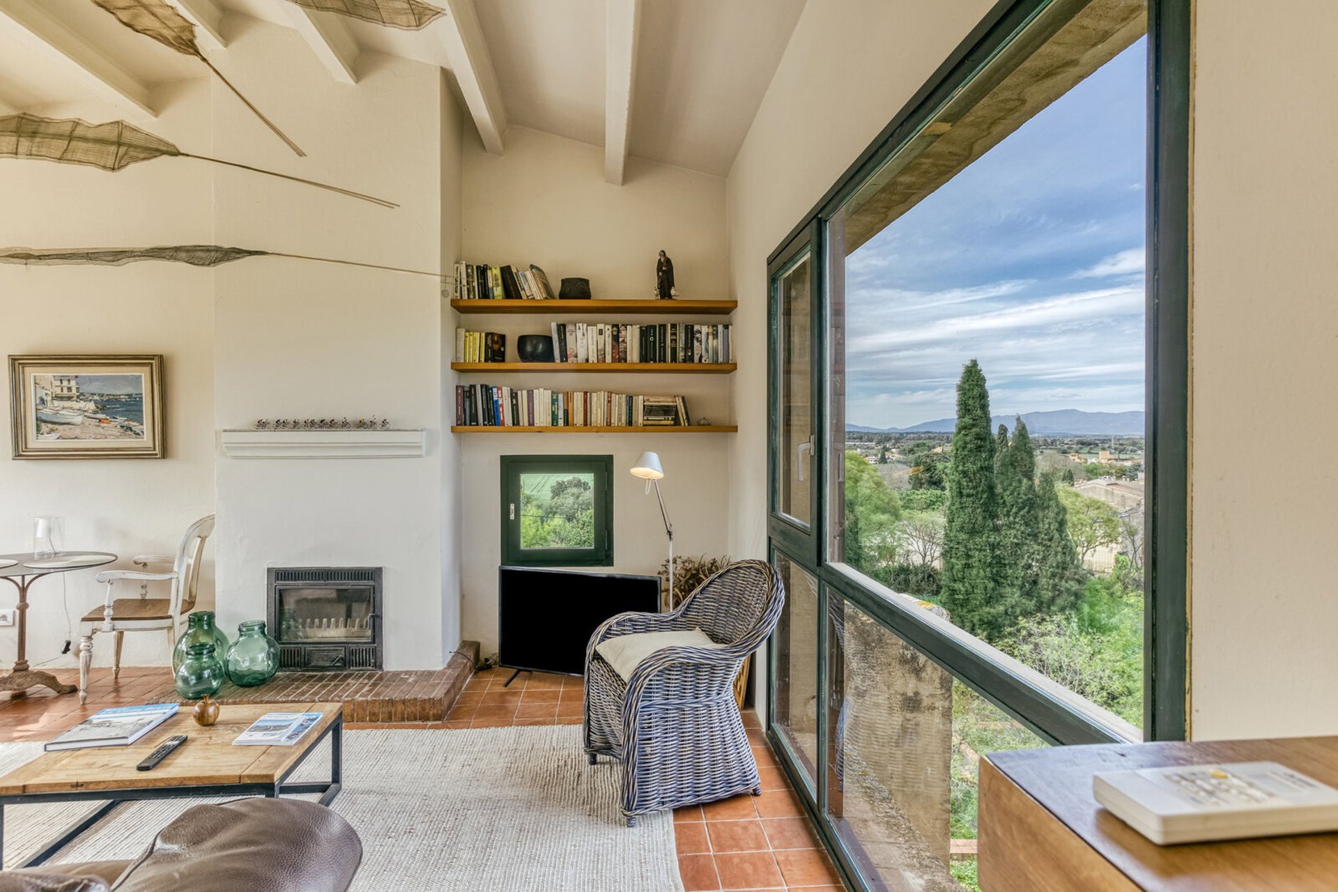 La mitad de los anfitriones españoles en Holidu prevé subir los precios este verano, la mayoría hasta un 10%