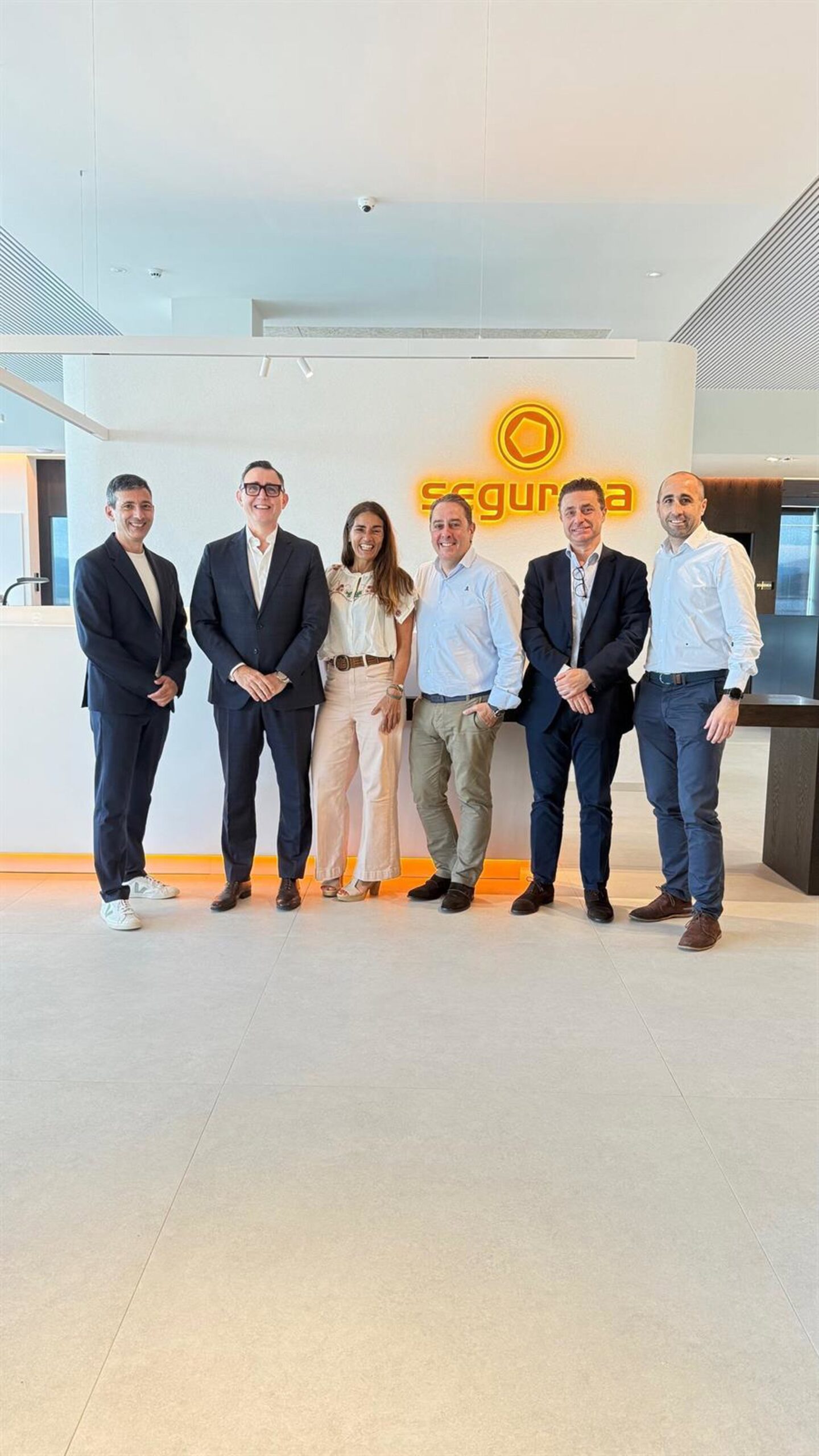 Segurma y Lagunklik, empresa del Grupo Laboral Kutxa, acuerdan acercar la seguridad a hogares y negocios