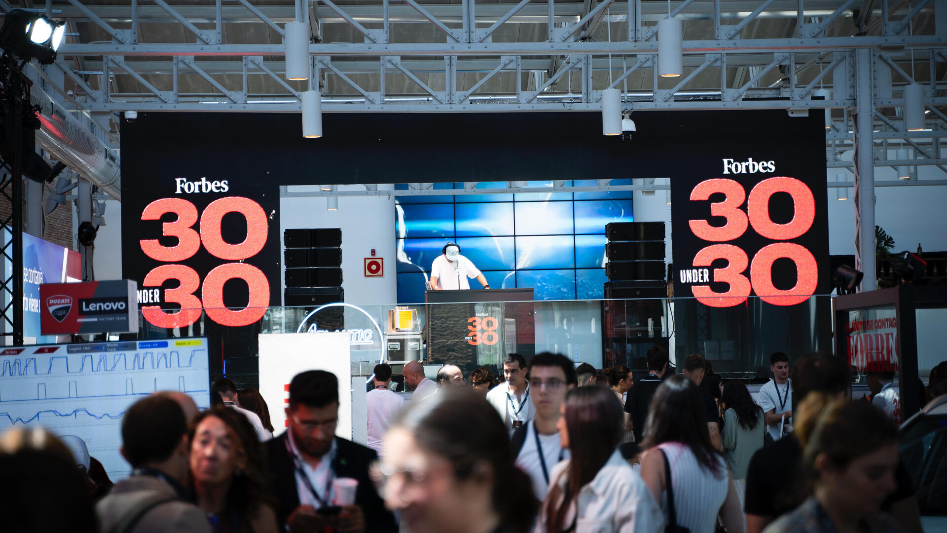 Música, premios y hamburguesas: la cara B del ‘Forbes 30 Under 30’