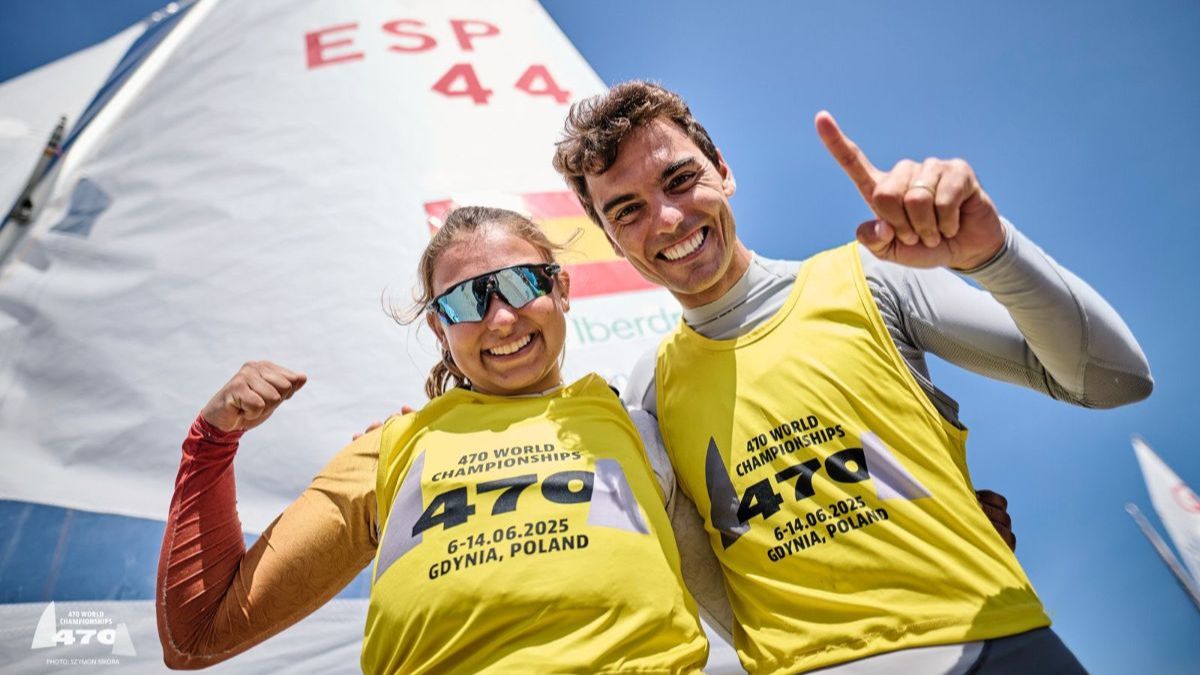 Xammar y Cardona se coronan campeones del mundo de 470 mixto de vela