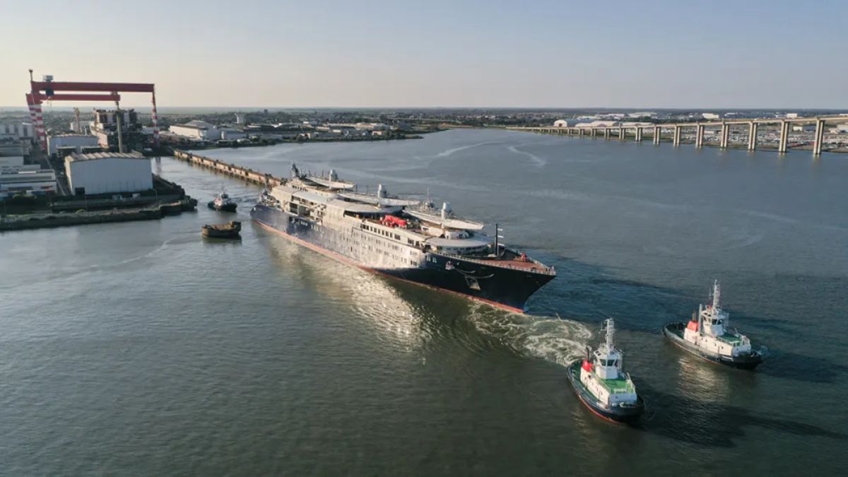 Orient Express Corinthian: el yate de vela más grande surca aguas francesas